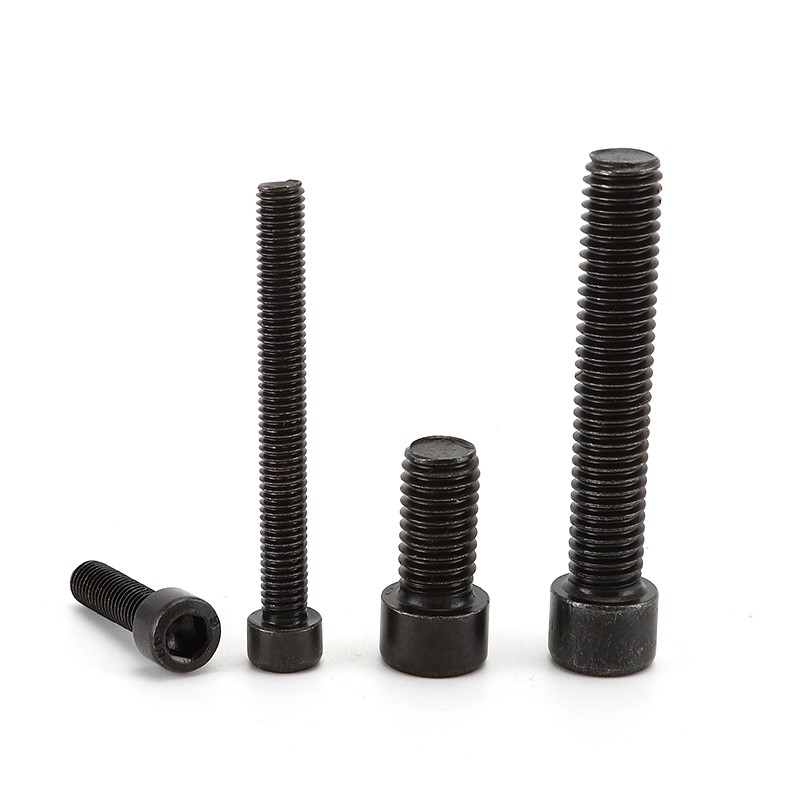 Grade 4.8 Carbon Steel Black Allen Bolt 2